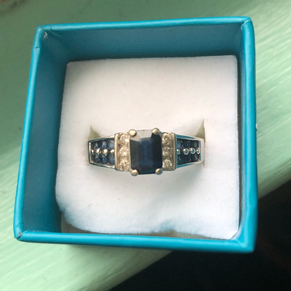 1ct Genuine Sapphire and Diamond Ring